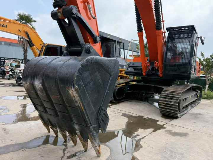 Certified Hitachi ZX350 Excavator | Low Hours, Full Service History | Global Shipping - Bager gusjeničar: slika Certified Hitachi ZX350 Excavator | Low Hours, Full Service History | Global Shipping - Bager gusjeničar Certified Hitachi ZX350 Excavator | Low Hours, Full Service History | Global Shipping - Bager gusjeničar: slika Certified Hitachi ZX350 Excavator | Low Hours, Full Service History | Global Shipping - Bager gusjeničar