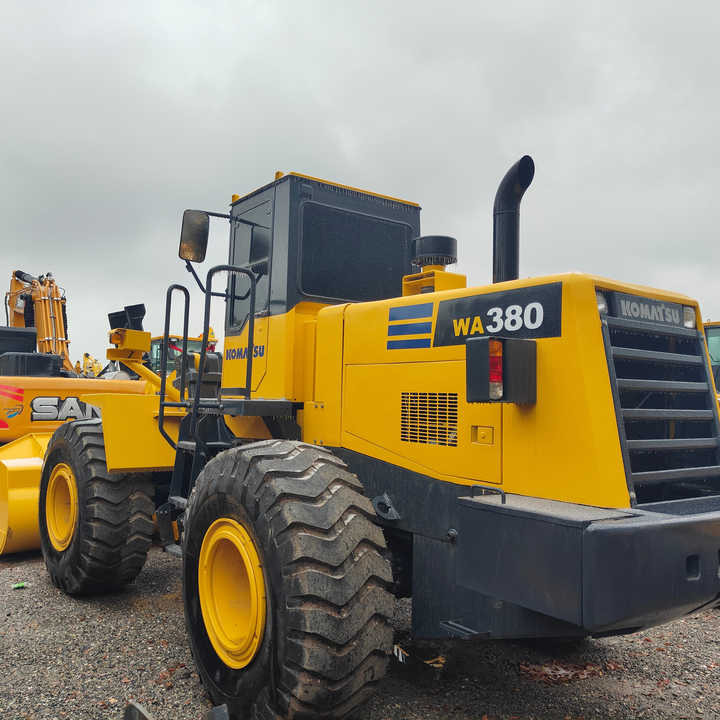 Certified Pre-Owned Komatsu WA380-3 | Heavy-Duty Loader for Mining/ Construction - Price Negotiable! - Rovokopač-utovarivač: slika Certified Pre-Owned Komatsu WA380-3 | Heavy-Duty Loader for Mining/ Construction - Price Negotiable! - Rovokopač-utovarivač Certified Pre-Owned Komatsu WA380-3 | Heavy-Duty Loader for Mining/ Construction - Price Negotiable! - Rovokopač-utovarivač: slika Certified Pre-Owned Komatsu WA380-3 | Heavy-Duty Loader for Mining/ Construction - Price Negotiable! - Rovokopač-utovarivač
