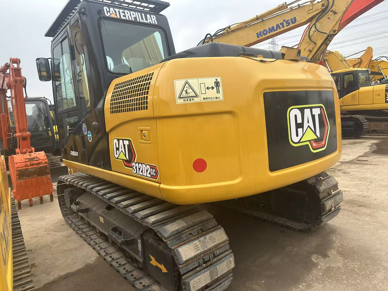 CRAWLER EXCAVATOR Used Caterpillar Cat312D2 Excavator Original Japan Heavy Machinery Caterpillar 312D2 Excavator for Sale - Građevinski strojevi: slika CRAWLER EXCAVATOR Used Caterpillar Cat312D2 Excavator Original Japan Heavy Machinery Caterpillar 312D2 Excavator for Sale - Građevinski strojevi CRAWLER EXCAVATOR Used Caterpillar Cat312D2 Excavator Original Japan Heavy Machinery Caterpillar 312D2 Excavator for Sale - Građevinski strojevi: slika CRAWLER EXCAVATOR Used Caterpillar Cat312D2 Excavator Original Japan Heavy Machinery Caterpillar 312D2 Excavator for Sale - Građevinski strojevi