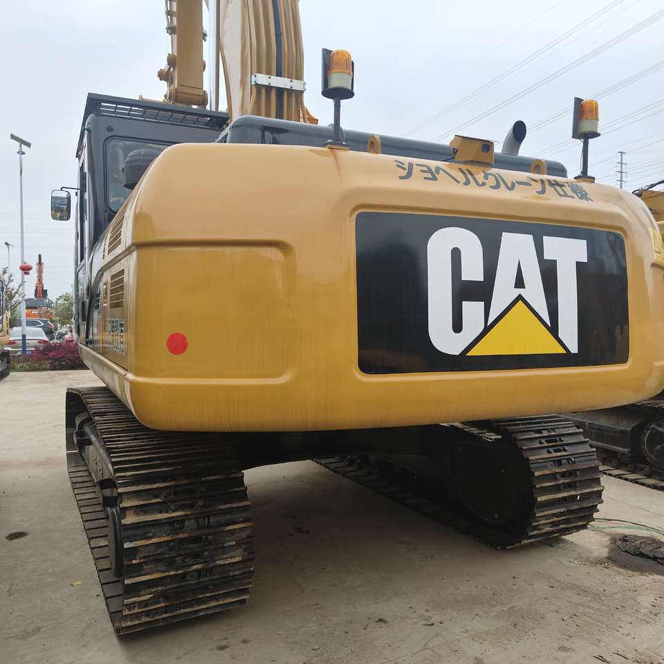 EXCAVATOR Used 30tons Large Caterpillar Excavator 330D2L for Sale Used Excavator in Fine Condition and Low Price Hot Sale - Građevinski strojevi: slika EXCAVATOR Used 30tons Large Caterpillar Excavator 330D2L for Sale Used Excavator in Fine Condition and Low Price Hot Sale - Građevinski strojevi EXCAVATOR Used 30tons Large Caterpillar Excavator 330D2L for Sale Used Excavator in Fine Condition and Low Price Hot Sale - Građevinski strojevi: slika EXCAVATOR Used 30tons Large Caterpillar Excavator 330D2L for Sale Used Excavator in Fine Condition and Low Price Hot Sale - Građevinski strojevi
