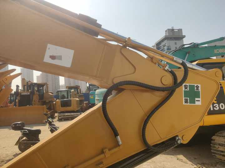 Hot Selling High Quality Used Excavator CAT 330D Hydraulic Excavator in Stock - Bager gusjeničar: slika Hot Selling High Quality Used Excavator CAT 330D Hydraulic Excavator in Stock - Bager gusjeničar Hot Selling High Quality Used Excavator CAT 330D Hydraulic Excavator in Stock - Bager gusjeničar: slika Hot Selling High Quality Used Excavator CAT 330D Hydraulic Excavator in Stock - Bager gusjeničar