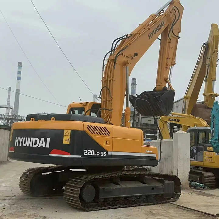 Hyundai Digger 220lc-9s Second Hand Korea Made High Performance Machine Hyundai Excavator for Sale - Bager gusjeničar: slika Hyundai Digger 220lc-9s Second Hand Korea Made High Performance Machine Hyundai Excavator for Sale - Bager gusjeničar Hyundai Digger 220lc-9s Second Hand Korea Made High Performance Machine Hyundai Excavator for Sale - Bager gusjeničar: slika Hyundai Digger 220lc-9s Second Hand Korea Made High Performance Machine Hyundai Excavator for Sale - Bager gusjeničar