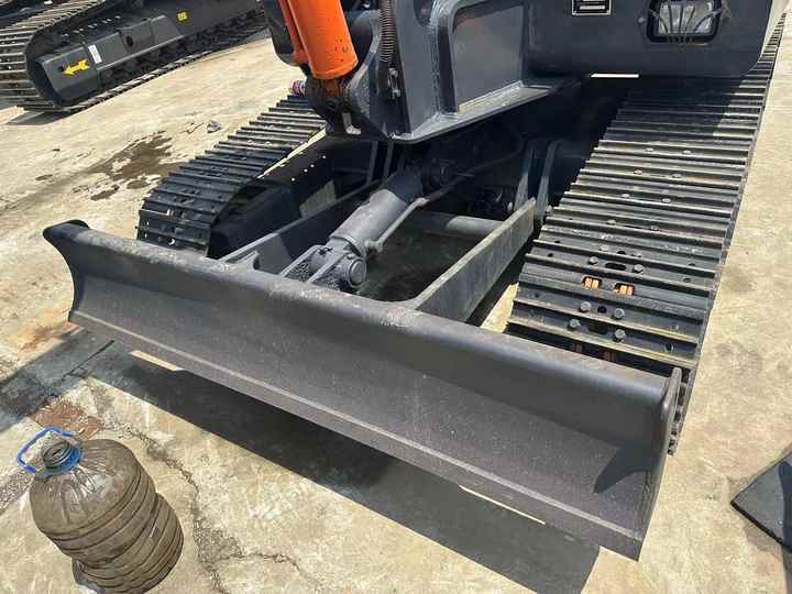 Low Shipping Used Excavator Doosan DH55 Good Condition with Low Hours - Bager gusjeničar: slika Low Shipping Used Excavator Doosan DH55 Good Condition with Low Hours - Bager gusjeničar Low Shipping Used Excavator Doosan DH55 Good Condition with Low Hours - Bager gusjeničar: slika Low Shipping Used Excavator Doosan DH55 Good Condition with Low Hours - Bager gusjeničar