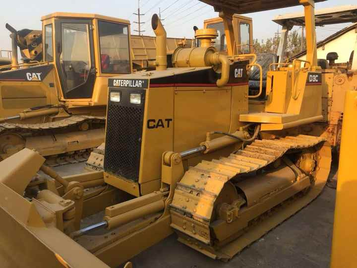 Mini CAT Bulldozer D3c D3 D3k D3m D4h D4m D4k D5h D5g D5k D5m Used Bulldozer with Ripper for Sale - Buldožer: slika Mini CAT Bulldozer D3c D3 D3k D3m D4h D4m D4k D5h D5g D5k D5m Used Bulldozer with Ripper for Sale - Buldožer Mini CAT Bulldozer D3c D3 D3k D3m D4h D4m D4k D5h D5g D5k D5m Used Bulldozer with Ripper for Sale - Buldožer: slika Mini CAT Bulldozer D3c D3 D3k D3m D4h D4m D4k D5h D5g D5k D5m Used Bulldozer with Ripper for Sale - Buldožer