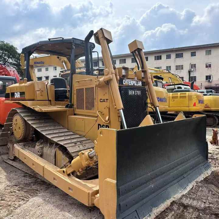Original Caterpillar D6r Bulldozer Used Caterpillar D5 D6 D7 Bulldozer on Sale High Quality Caterpillar D6r Bulldozer - Buldožer: slika Original Caterpillar D6r Bulldozer Used Caterpillar D5 D6 D7 Bulldozer on Sale High Quality Caterpillar D6r Bulldozer - Buldožer Original Caterpillar D6r Bulldozer Used Caterpillar D5 D6 D7 Bulldozer on Sale High Quality Caterpillar D6r Bulldozer - Buldožer: slika Original Caterpillar D6r Bulldozer Used Caterpillar D5 D6 D7 Bulldozer on Sale High Quality Caterpillar D6r Bulldozer - Buldožer