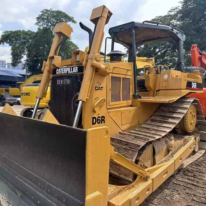 Original Caterpillar D6r Bulldozer Used Caterpillar D5 D6 D7 Bulldozer on Sale High Quality Caterpillar D6r Bulldozer - Buldožer: slika Original Caterpillar D6r Bulldozer Used Caterpillar D5 D6 D7 Bulldozer on Sale High Quality Caterpillar D6r Bulldozer - Buldožer Original Caterpillar D6r Bulldozer Used Caterpillar D5 D6 D7 Bulldozer on Sale High Quality Caterpillar D6r Bulldozer - Buldožer: slika Original Caterpillar D6r Bulldozer Used Caterpillar D5 D6 D7 Bulldozer on Sale High Quality Caterpillar D6r Bulldozer - Buldožer