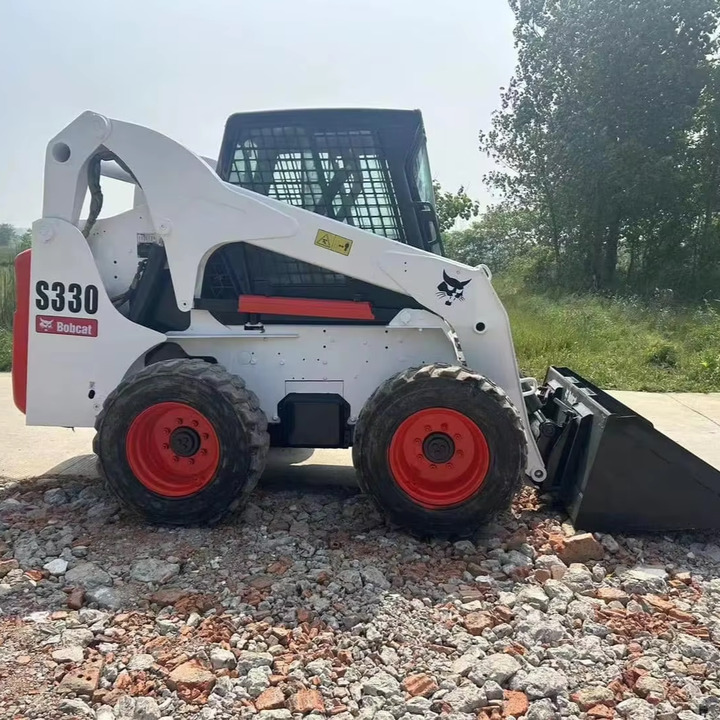 The Best Selling Used Construction Machinery in USA Bobcat S330 Loader High Quality and Cheap Price - Mini utovarivač: slika The Best Selling Used Construction Machinery in USA Bobcat S330 Loader High Quality and Cheap Price - Mini utovarivač The Best Selling Used Construction Machinery in USA Bobcat S330 Loader High Quality and Cheap Price - Mini utovarivač: slika The Best Selling Used Construction Machinery in USA Bobcat S330 Loader High Quality and Cheap Price - Mini utovarivač