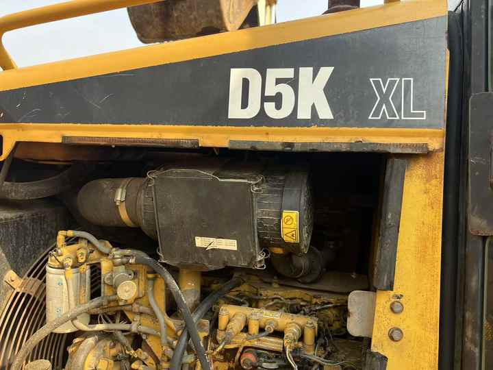Used Cat Mini Bulldozer D5k Cat Dozers - Buldožer: slika Used Cat Mini Bulldozer D5k Cat Dozers - Buldožer Used Cat Mini Bulldozer D5k Cat Dozers - Buldožer: slika Used Cat Mini Bulldozer D5k Cat Dozers - Buldožer