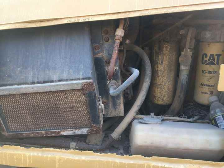 Used Cat Mini Bulldozer D5k D5 D5g Cat Dozers - Buldožer: slika Used Cat Mini Bulldozer D5k D5 D5g Cat Dozers - Buldožer Used Cat Mini Bulldozer D5k D5 D5g Cat Dozers - Buldožer: slika Used Cat Mini Bulldozer D5k D5 D5g Cat Dozers - Buldožer