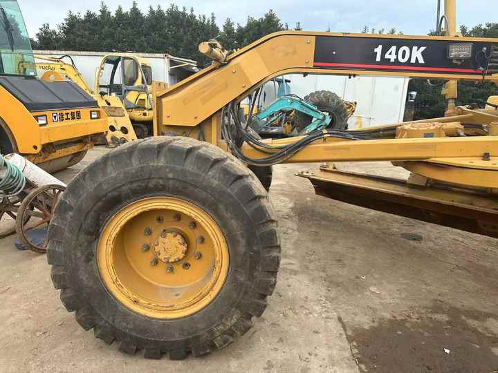 Used Caterpillar CAT 140k Land Road Motor Grader CAT140k Used Grader Cheap Price for Sale - Grejder: slika Used Caterpillar CAT 140k Land Road Motor Grader CAT140k Used Grader Cheap Price for Sale - Grejder Used Caterpillar CAT 140k Land Road Motor Grader CAT140k Used Grader Cheap Price for Sale - Grejder: slika Used Caterpillar CAT 140k Land Road Motor Grader CAT140k Used Grader Cheap Price for Sale - Grejder