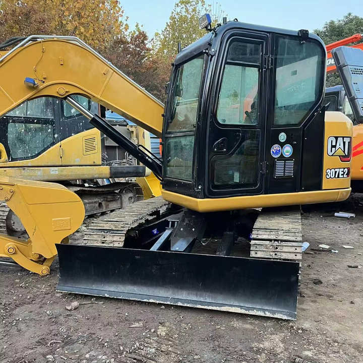 Used Caterpillar CAT 307E2 Crawler Mini Hydraulic Digger Second Hand Cat 307E2 Excavator - Bager: slika Used Caterpillar CAT 307E2 Crawler Mini Hydraulic Digger Second Hand Cat 307E2 Excavator - Bager Used Caterpillar CAT 307E2 Crawler Mini Hydraulic Digger Second Hand Cat 307E2 Excavator - Bager: slika Used Caterpillar CAT 307E2 Crawler Mini Hydraulic Digger Second Hand Cat 307E2 Excavator - Bager