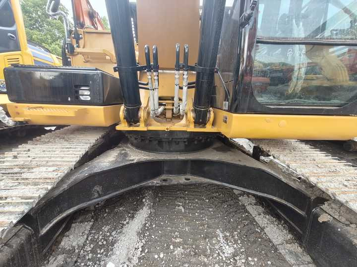 Used Digger CAT 329D2 Construction Machinery Construction Digger Used CAT 329D2 Cheap Excavator - Bager gusjeničar: slika Used Digger CAT 329D2 Construction Machinery Construction Digger Used CAT 329D2 Cheap Excavator - Bager gusjeničar Used Digger CAT 329D2 Construction Machinery Construction Digger Used CAT 329D2 Cheap Excavator - Bager gusjeničar: slika Used Digger CAT 329D2 Construction Machinery Construction Digger Used CAT 329D2 Cheap Excavator - Bager gusjeničar