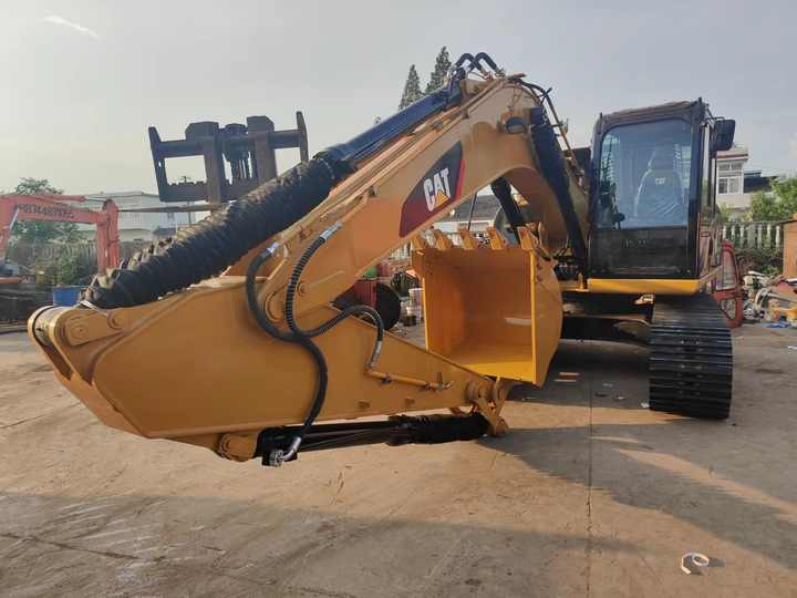 Used Excavator Caterpillar CAT315D Small and Medium-sized Original 15 Ton Excavator CAT315D for Sale - Bager gusjeničar: slika Used Excavator Caterpillar CAT315D Small and Medium-sized Original 15 Ton Excavator CAT315D for Sale - Bager gusjeničar Used Excavator Caterpillar CAT315D Small and Medium-sized Original 15 Ton Excavator CAT315D for Sale - Bager gusjeničar: slika Used Excavator Caterpillar CAT315D Small and Medium-sized Original 15 Ton Excavator CAT315D for Sale - Bager gusjeničar