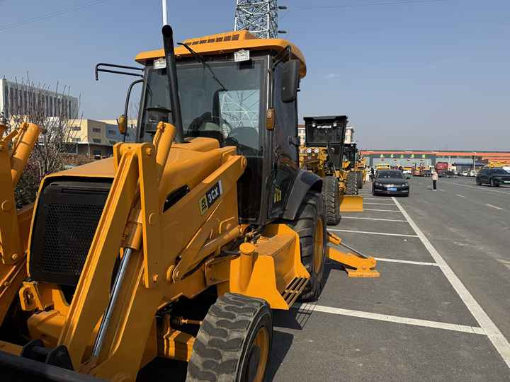 Used Hydraulic Backhoe Loader JCB3CX 7t in Good Condition Cheap Price in Stock Jcb 3cx 4cx 4cx Loader in Hefei for Sale - Rovokopač-utovarivač: slika Used Hydraulic Backhoe Loader JCB3CX 7t in Good Condition Cheap Price in Stock Jcb 3cx 4cx 4cx Loader in Hefei for Sale - Rovokopač-utovarivač Used Hydraulic Backhoe Loader JCB3CX 7t in Good Condition Cheap Price in Stock Jcb 3cx 4cx 4cx Loader in Hefei for Sale - Rovokopač-utovarivač: slika Used Hydraulic Backhoe Loader JCB3CX 7t in Good Condition Cheap Price in Stock Jcb 3cx 4cx 4cx Loader in Hefei for Sale - Rovokopač-utovarivač