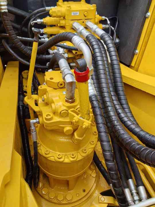 Used Komatsu PC160 Crawler Hydraulic High Performance Digger Excavator Construction Machinery Used Machinery for Sale - Bager: slika Used Komatsu PC160 Crawler Hydraulic High Performance Digger Excavator Construction Machinery Used Machinery for Sale - Bager Used Komatsu PC160 Crawler Hydraulic High Performance Digger Excavator Construction Machinery Used Machinery for Sale - Bager: slika Used Komatsu PC160 Crawler Hydraulic High Performance Digger Excavator Construction Machinery Used Machinery for Sale - Bager
