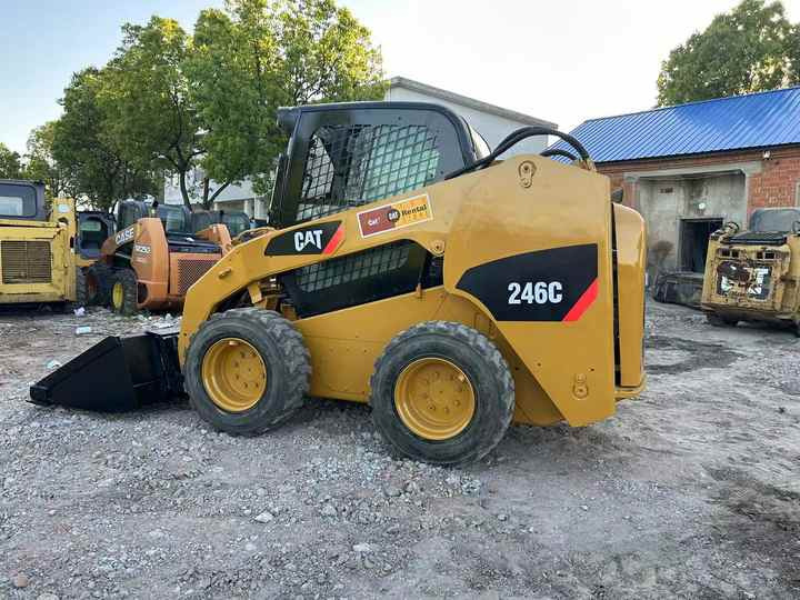 Used Original Caterpillar 246c Skid Steer Loader for Sale - Mini utovarivač: slika Used Original Caterpillar 246c Skid Steer Loader for Sale - Mini utovarivač Used Original Caterpillar 246c Skid Steer Loader for Sale - Mini utovarivač: slika Used Original Caterpillar 246c Skid Steer Loader for Sale - Mini utovarivač
