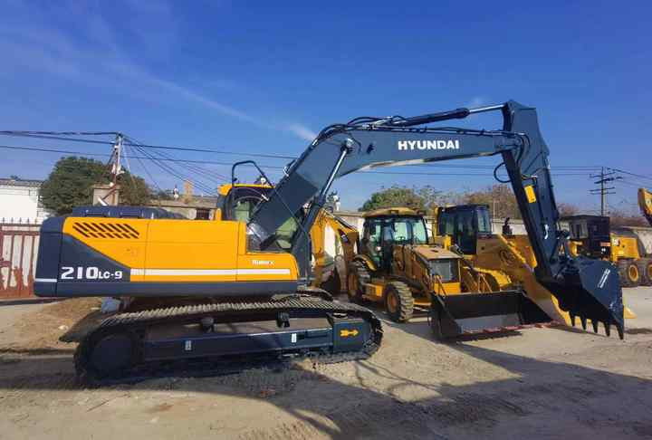 Used Wheel Excavator hyundai 210w-9 for Sale Good ConditionWheel Excavator - Bager gusjeničar: slika Used Wheel Excavator hyundai 210w-9 for Sale Good ConditionWheel Excavator - Bager gusjeničar Used Wheel Excavator hyundai 210w-9 for Sale Good ConditionWheel Excavator - Bager gusjeničar: slika Used Wheel Excavator hyundai 210w-9 for Sale Good ConditionWheel Excavator - Bager gusjeničar
