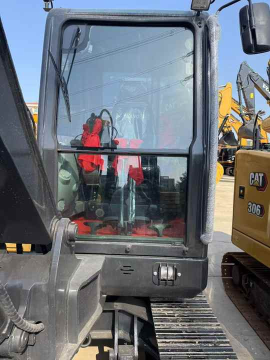 Used volvo Ec60 Mini 6tons Excavator in Stock for Sale Excellent Condition volvo Ec60 Ec140 Excavator Low Working Hours - Bager: slika Used volvo Ec60 Mini 6tons Excavator in Stock for Sale Excellent Condition volvo Ec60 Ec140 Excavator Low Working Hours - Bager Used volvo Ec60 Mini 6tons Excavator in Stock for Sale Excellent Condition volvo Ec60 Ec140 Excavator Low Working Hours - Bager: slika Used volvo Ec60 Mini 6tons Excavator in Stock for Sale Excellent Condition volvo Ec60 Ec140 Excavator Low Working Hours - Bager