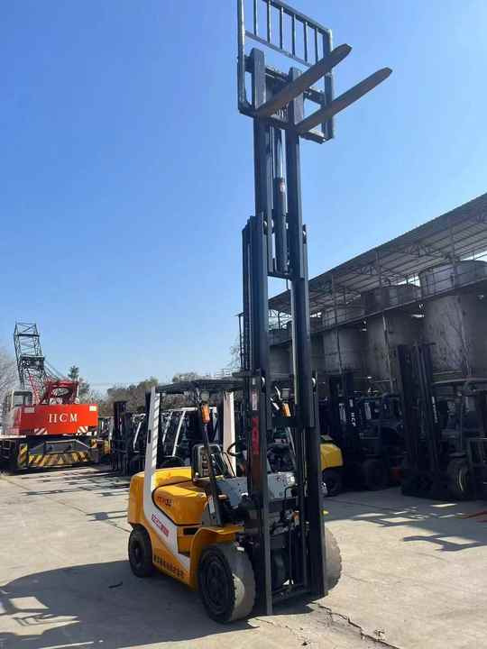 Very Good Condition and Cheap Price 3 Tonne TCM Forklift Run Performance TCM30 Forklift for Sale - Viličar: slika Very Good Condition and Cheap Price 3 Tonne TCM Forklift Run Performance TCM30 Forklift for Sale - Viličar Very Good Condition and Cheap Price 3 Tonne TCM Forklift Run Performance TCM30 Forklift for Sale - Viličar: slika Very Good Condition and Cheap Price 3 Tonne TCM Forklift Run Performance TCM30 Forklift for Sale - Viličar