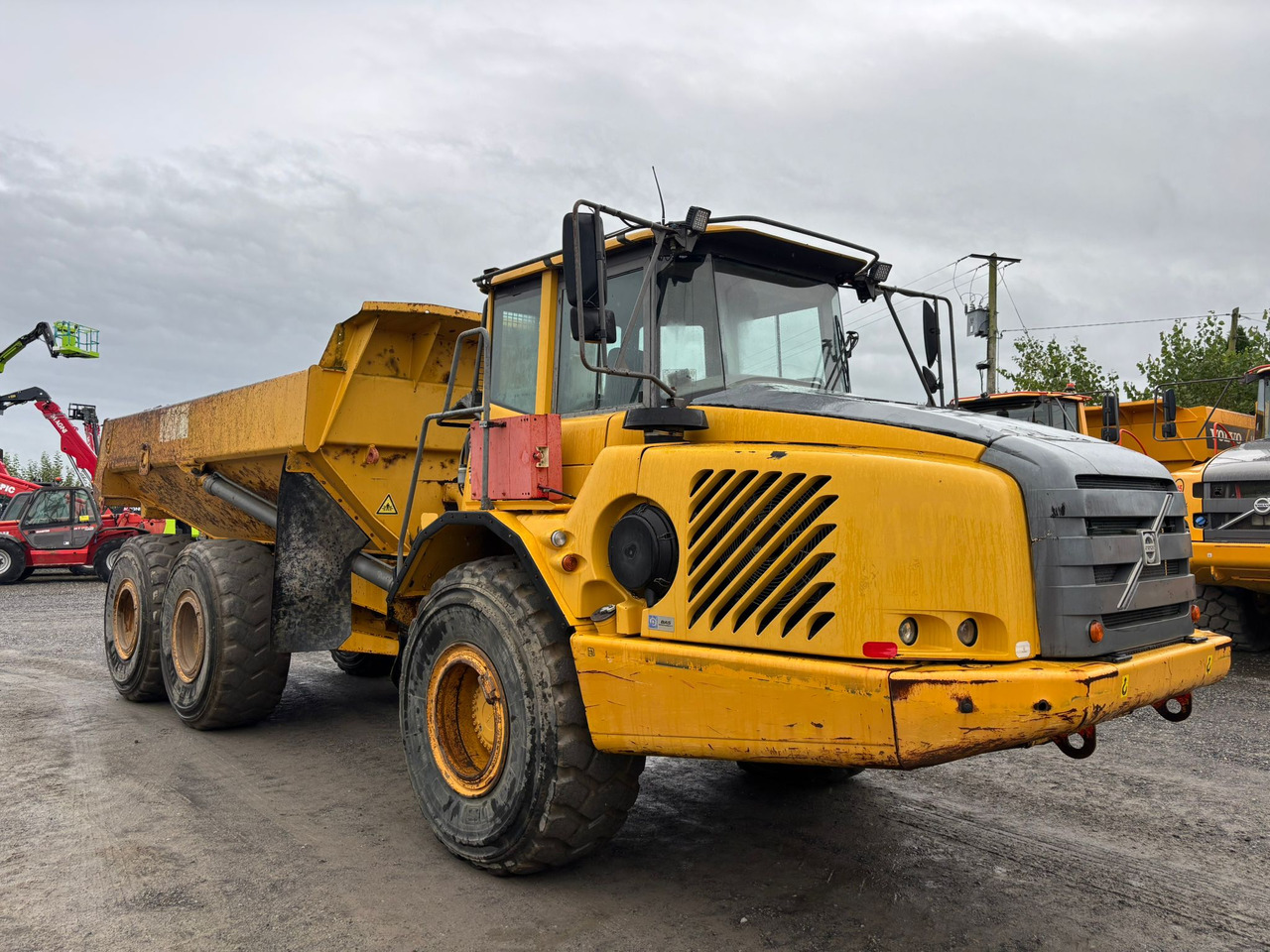 VOLVO A25E (A 25 E) New Transmission Fitted!! - Zglobni istovarivač: slika VOLVO A25E (A 25 E) New Transmission Fitted!! - Zglobni istovarivač VOLVO A25E (A 25 E) New Transmission Fitted!! - Zglobni istovarivač: slika VOLVO A25E (A 25 E) New Transmission Fitted!! - Zglobni istovarivač