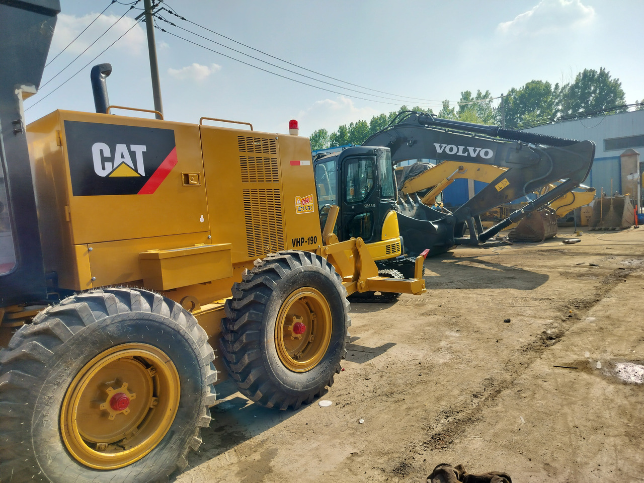 CATERPILLAR 140H - Grejder: slika CATERPILLAR 140H - Grejder CATERPILLAR 140H - Grejder: slika CATERPILLAR 140H - Grejder