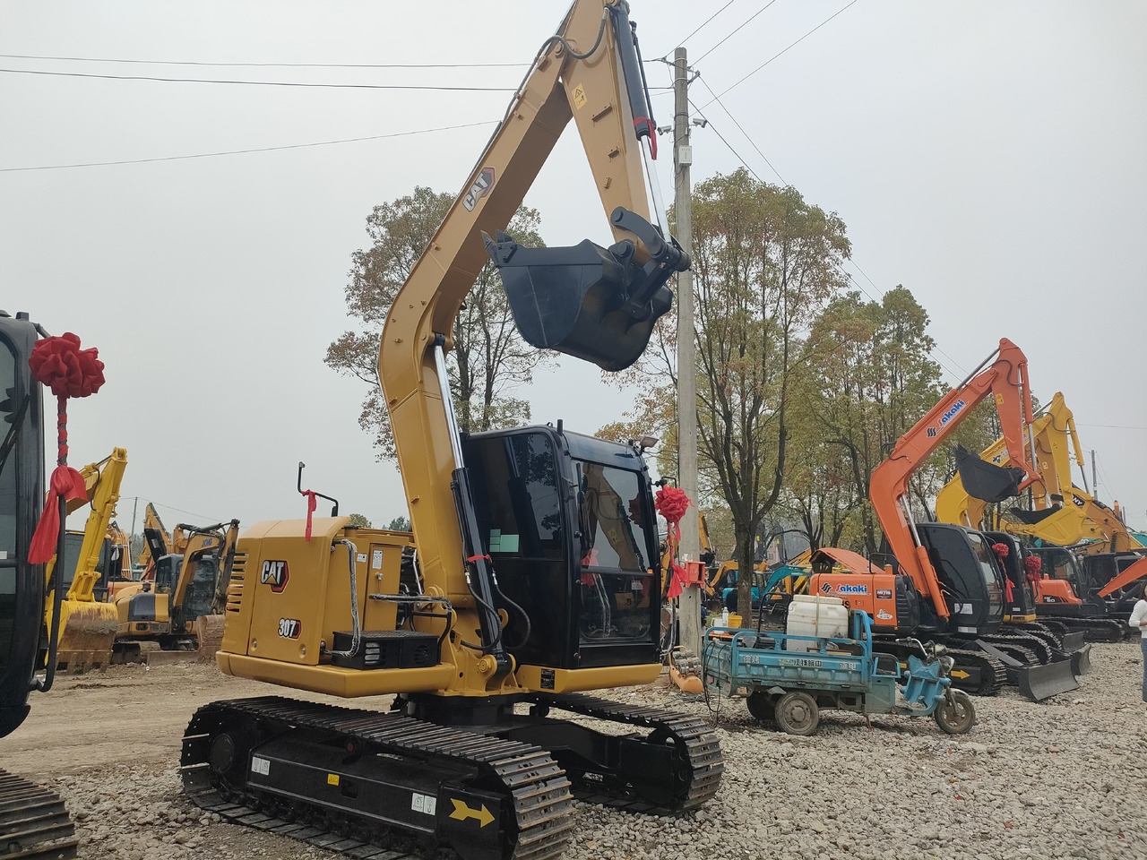 CATERPILLAR 307 - Mini bager: slika CATERPILLAR 307 - Mini bager CATERPILLAR 307 - Mini bager: slika CATERPILLAR 307 - Mini bager