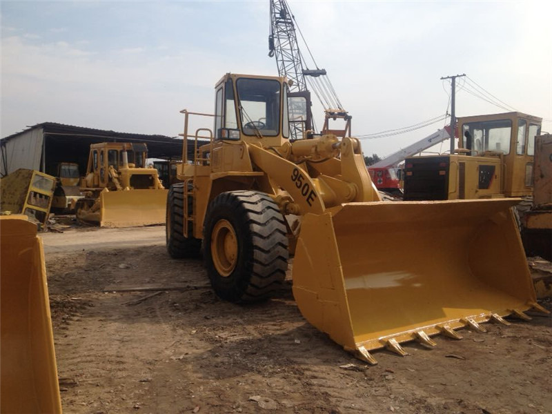 CATERPILLAR 950E - Utovarivač na kotačima: slika CATERPILLAR 950E - Utovarivač na kotačima CATERPILLAR 950E - Utovarivač na kotačima: slika CATERPILLAR 950E - Utovarivač na kotačima