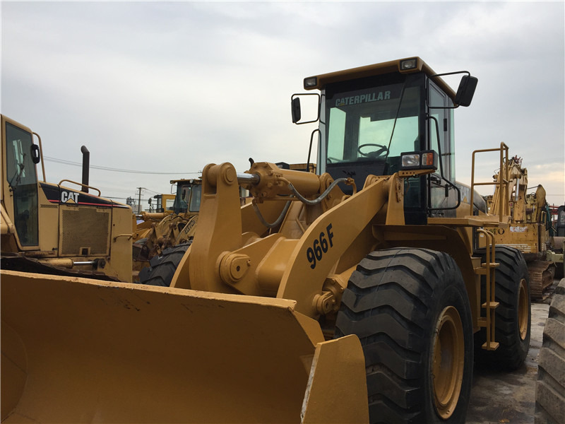 CATERPILLAR 966F - Utovarivač na kotačima: slika CATERPILLAR 966F - Utovarivač na kotačima CATERPILLAR 966F - Utovarivač na kotačima: slika CATERPILLAR 966F - Utovarivač na kotačima