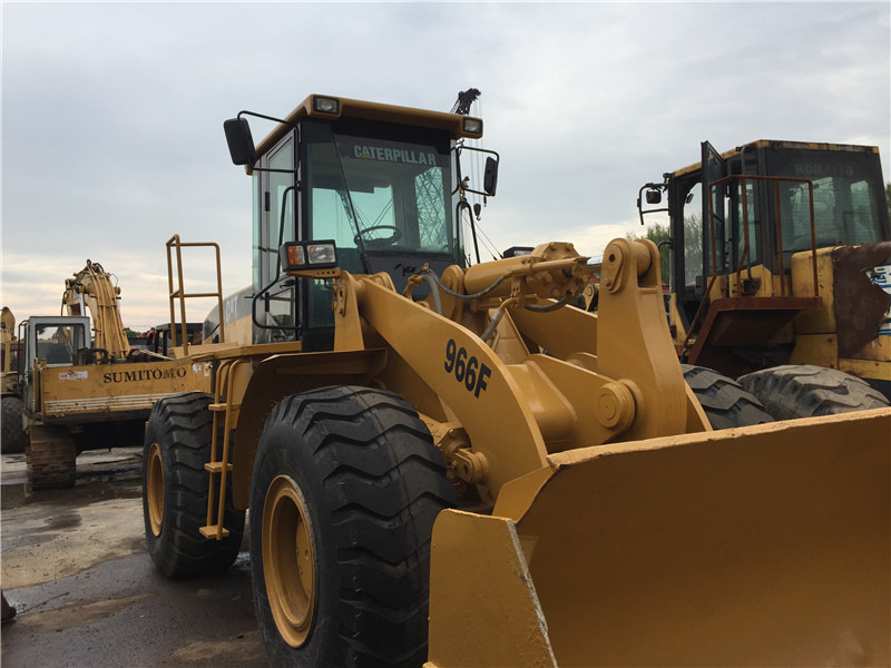 CATERPILLAR 966F - Utovarivač na kotačima: slika CATERPILLAR 966F - Utovarivač na kotačima CATERPILLAR 966F - Utovarivač na kotačima: slika CATERPILLAR 966F - Utovarivač na kotačima