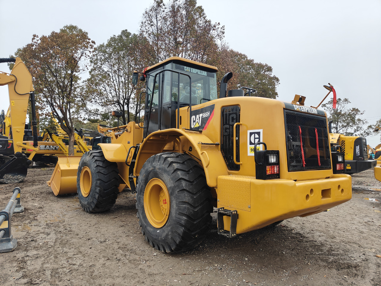 CATERPILLAR 966H - Utovarivač na kotačima: slika CATERPILLAR 966H - Utovarivač na kotačima CATERPILLAR 966H - Utovarivač na kotačima: slika CATERPILLAR 966H - Utovarivač na kotačima