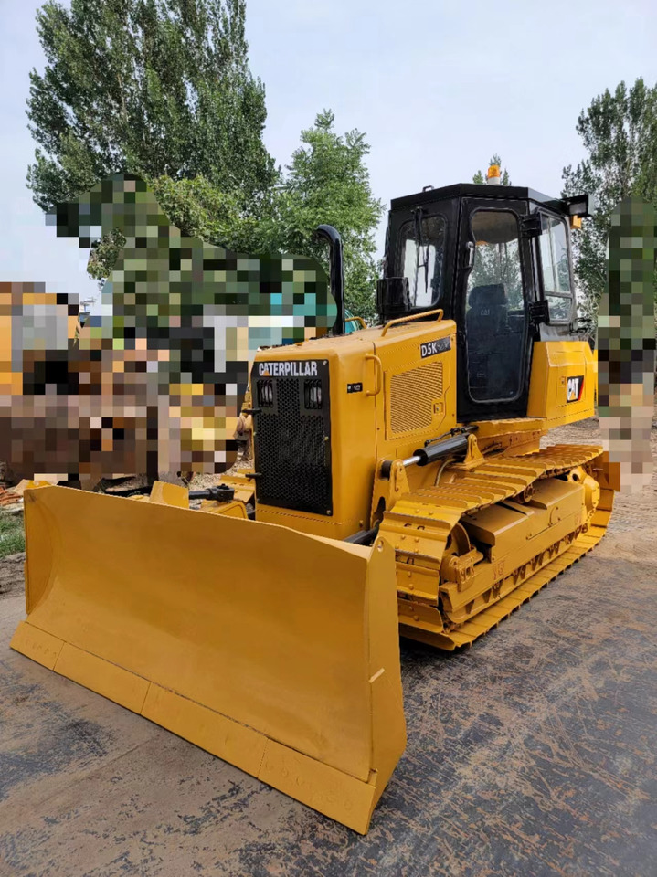CATERPILLAR D5K - Buldožer: slika CATERPILLAR D5K - Buldožer CATERPILLAR D5K - Buldožer: slika CATERPILLAR D5K - Buldožer