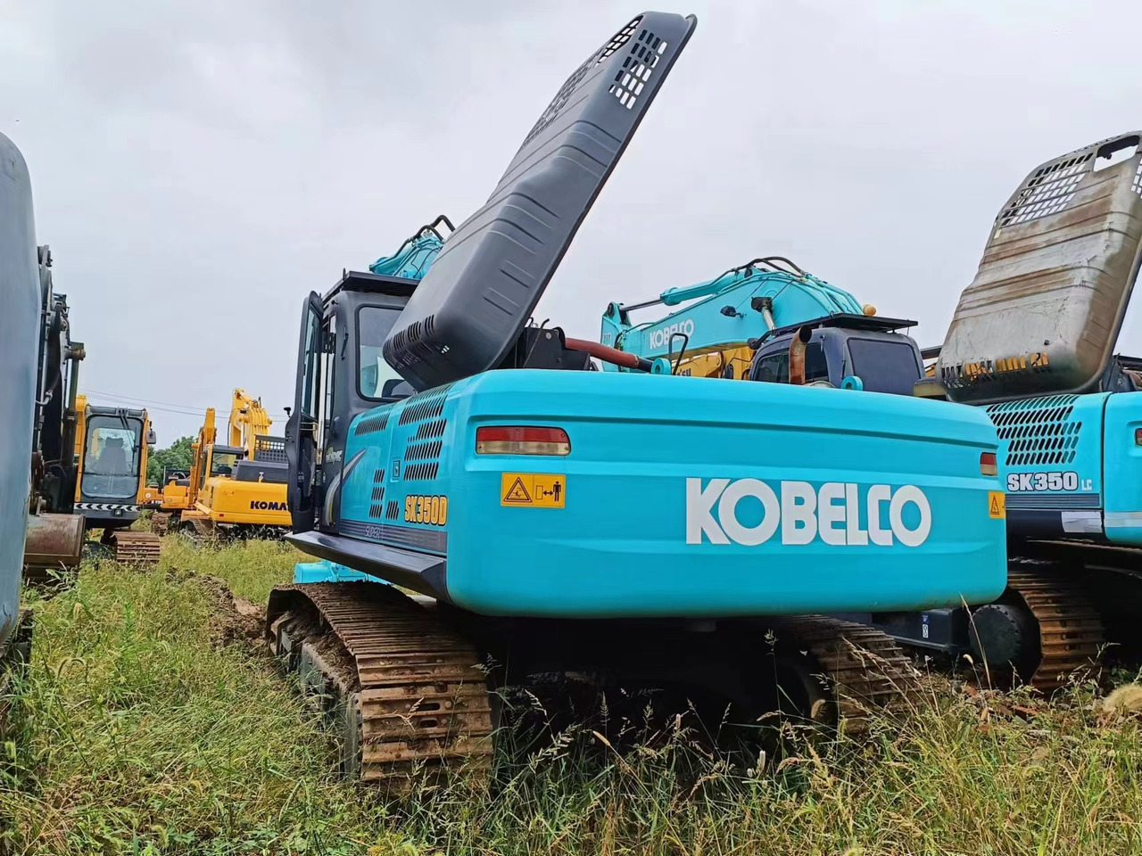 KOBELCO SK350D - Mini bager: slika KOBELCO SK350D - Mini bager KOBELCO SK350D - Mini bager: slika KOBELCO SK350D - Mini bager