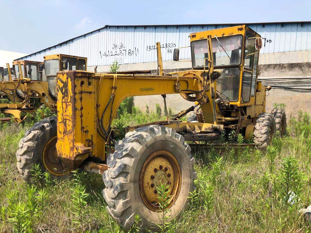 KOMATSU GD511 - Grejder: slika KOMATSU GD511 - Grejder KOMATSU GD511 - Grejder: slika KOMATSU GD511 - Grejder
