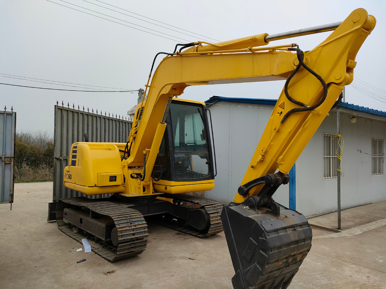 KOMATSU PC60-7 - Bager gusjeničar: slika KOMATSU PC60-7 - Bager gusjeničar KOMATSU PC60-7 - Bager gusjeničar: slika KOMATSU PC60-7 - Bager gusjeničar