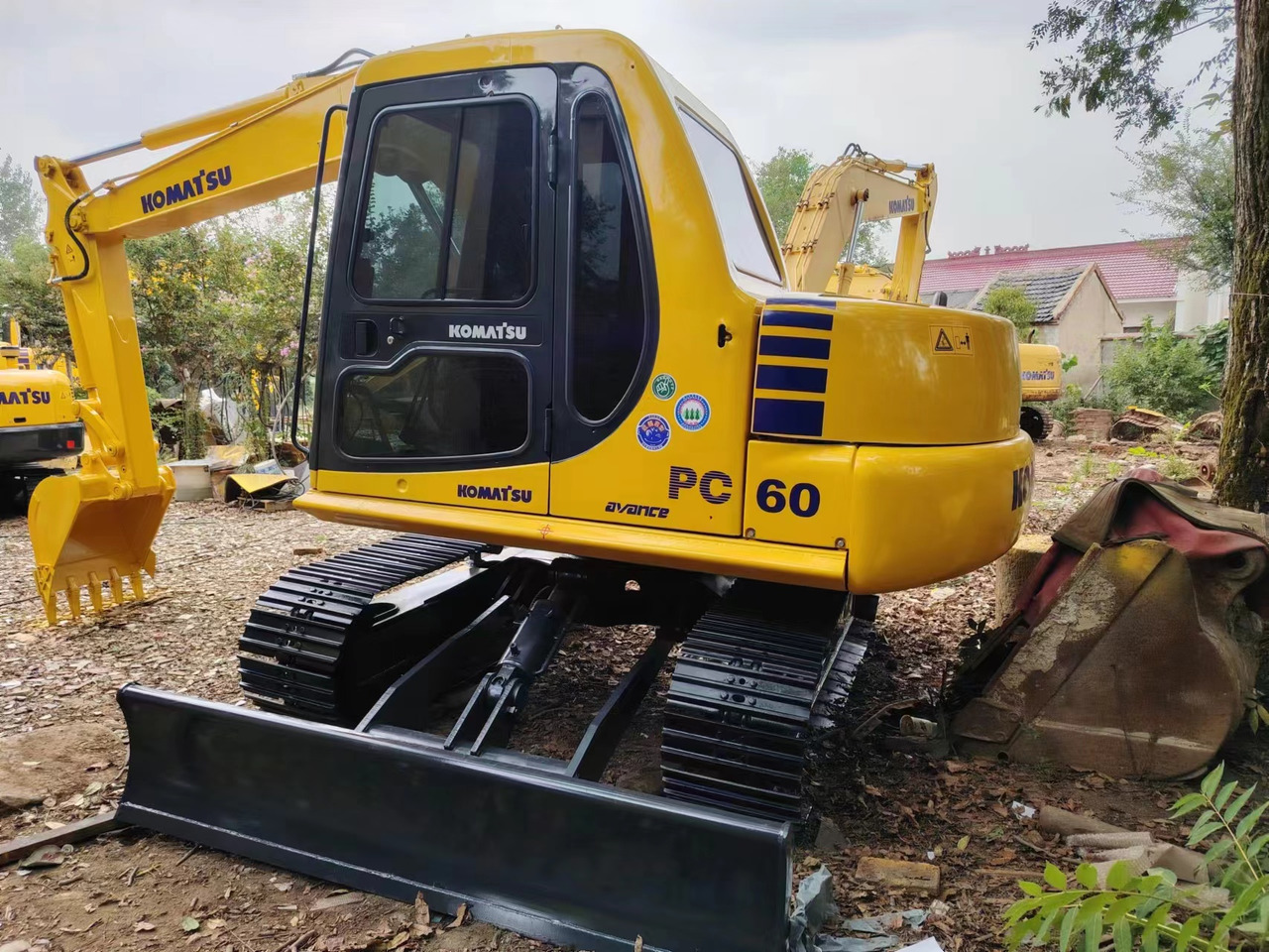 KOMATSU PC60-7 - Bager gusjeničar: slika KOMATSU PC60-7 - Bager gusjeničar KOMATSU PC60-7 - Bager gusjeničar: slika KOMATSU PC60-7 - Bager gusjeničar