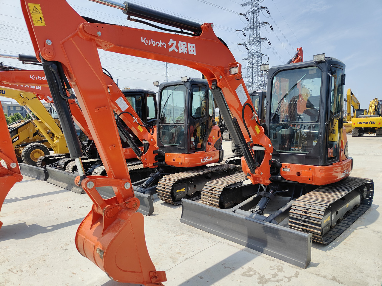 KUBOTA U55 - Mini bager: slika KUBOTA U55 - Mini bager KUBOTA U55 - Mini bager: slika KUBOTA U55 - Mini bager
