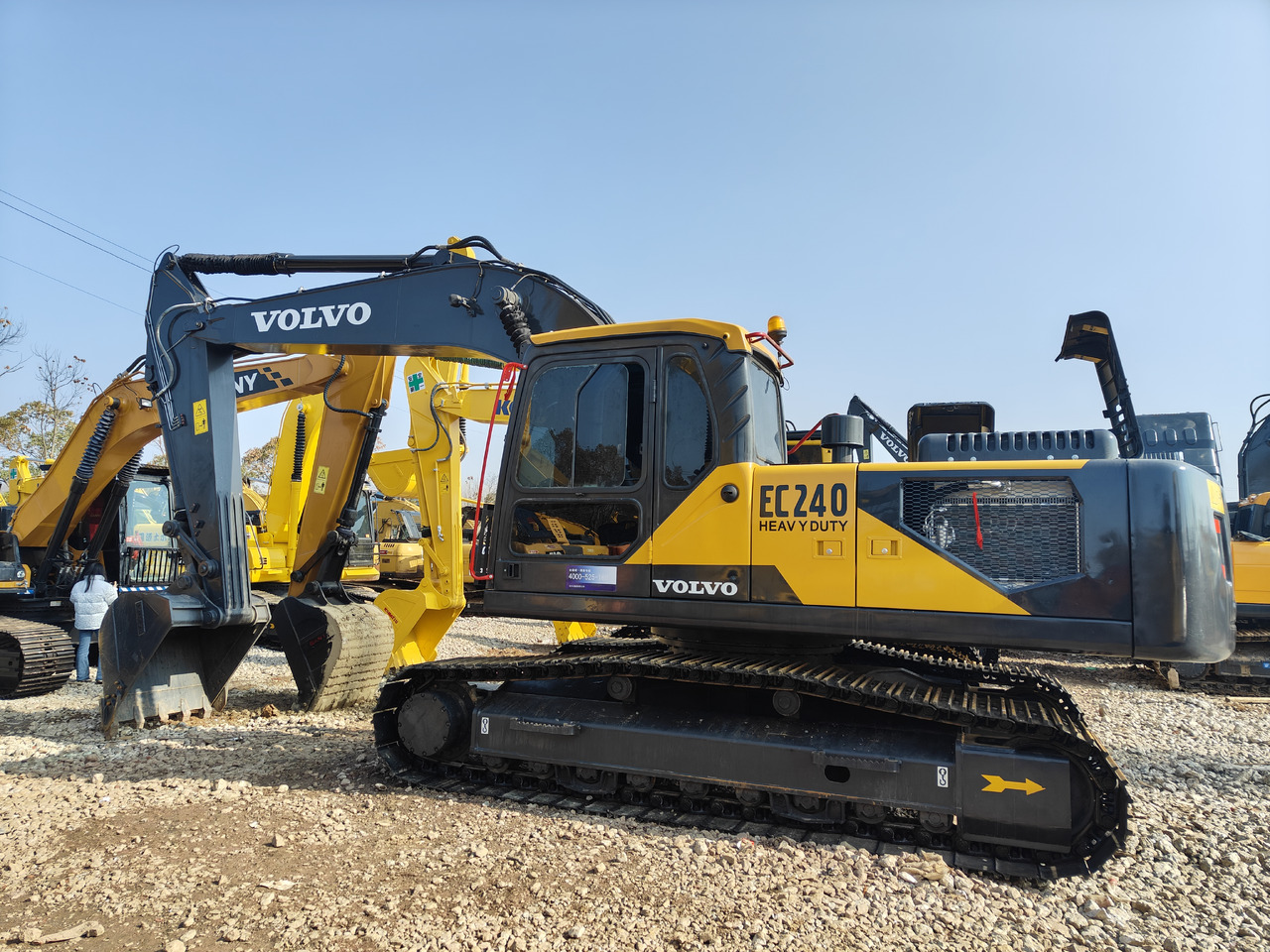 VOLVO EC240 - Bager gusjeničar: slika VOLVO EC240 - Bager gusjeničar VOLVO EC240 - Bager gusjeničar: slika VOLVO EC240 - Bager gusjeničar