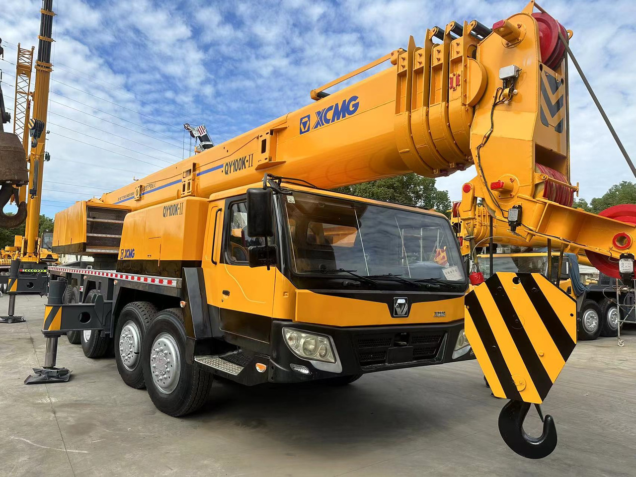 XCMG QY100K - Autodizalica: slika XCMG QY100K - Autodizalica XCMG QY100K - Autodizalica: slika XCMG QY100K - Autodizalica