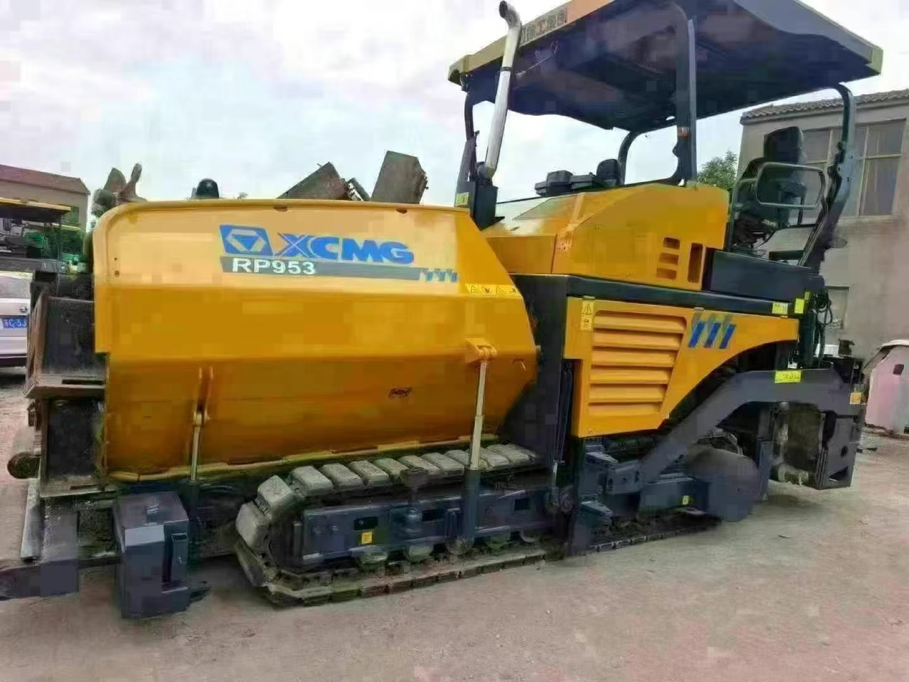 XCMG RP953 - Finišer za asfalt: slika XCMG RP953 - Finišer za asfalt XCMG RP953 - Finišer za asfalt: slika XCMG RP953 - Finišer za asfalt