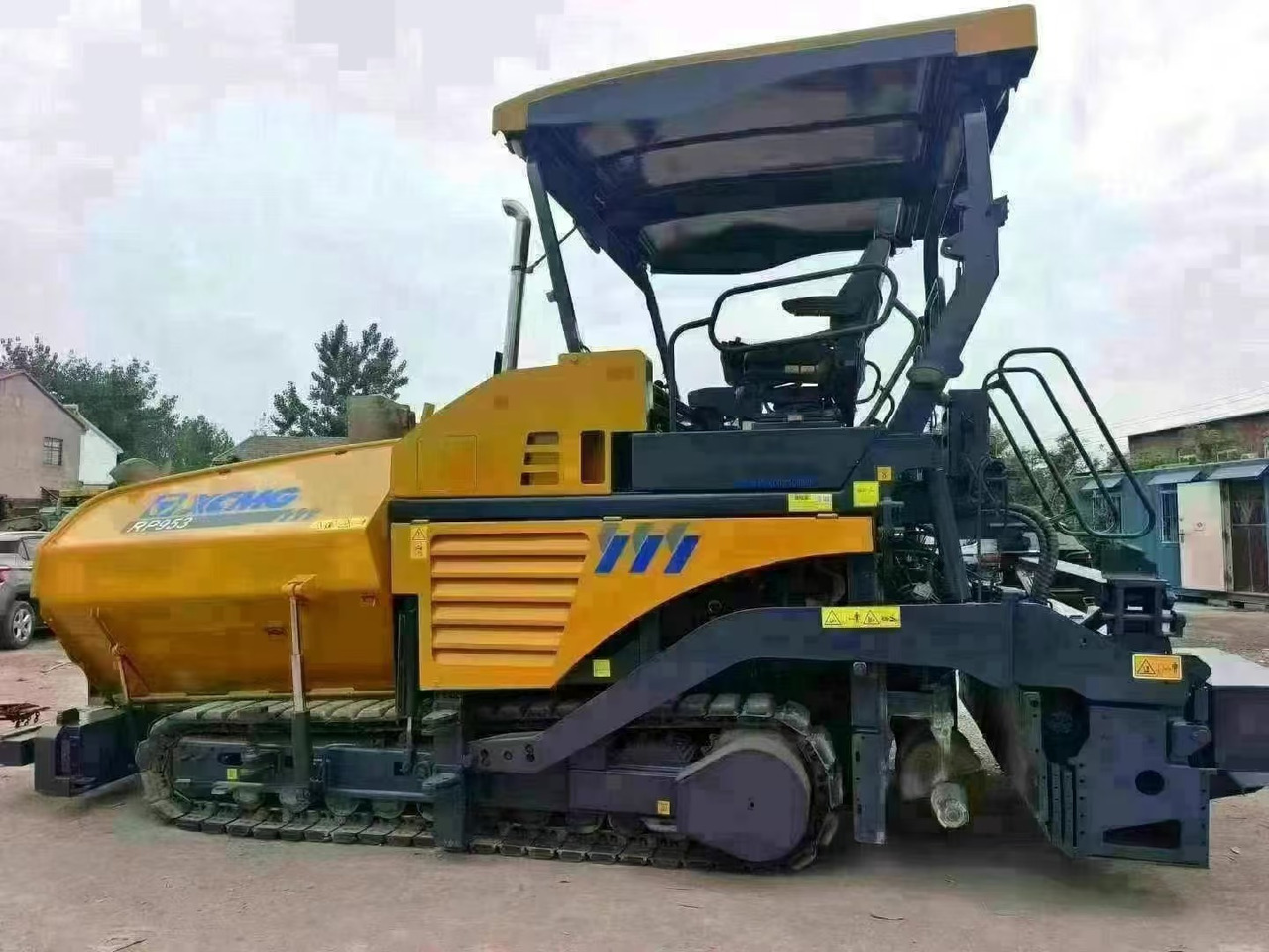 XCMG RP953 - Finišer za asfalt: slika XCMG RP953 - Finišer za asfalt XCMG RP953 - Finišer za asfalt: slika XCMG RP953 - Finišer za asfalt