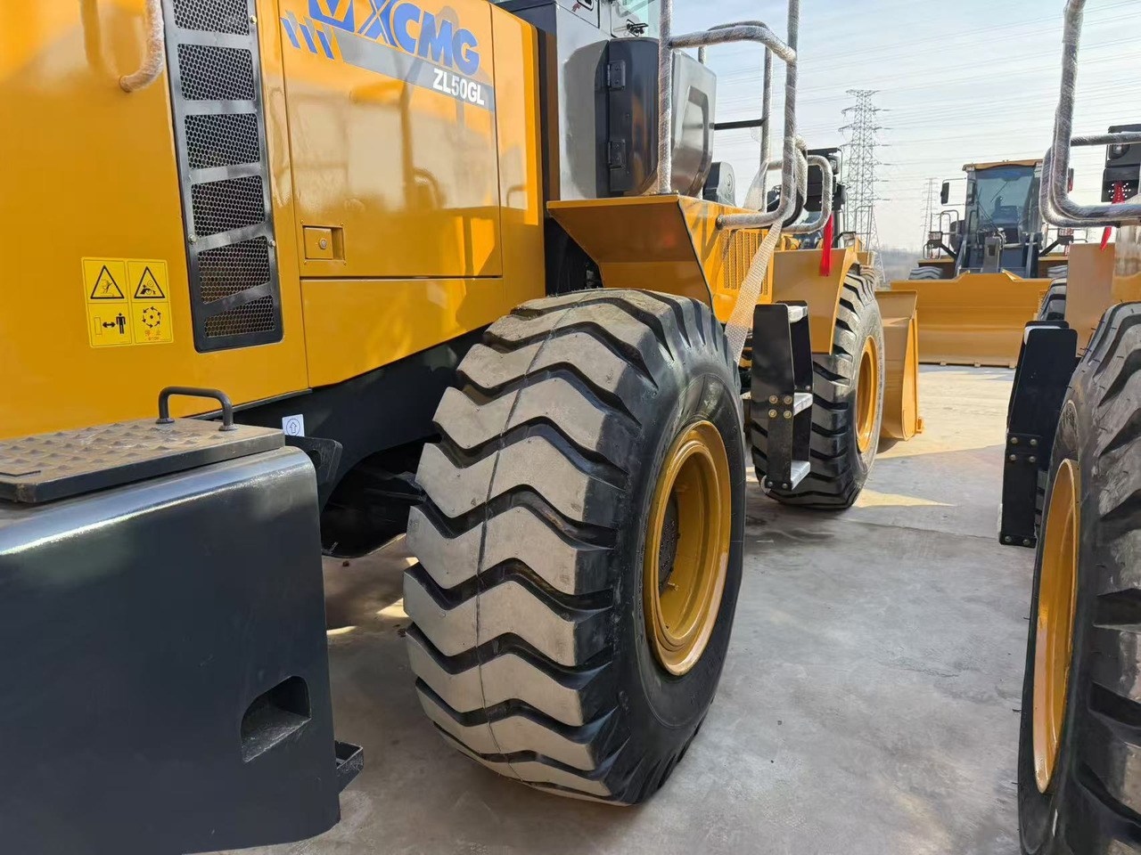 XCMG ZL50GL - Utovarivač na kotačima: slika XCMG ZL50GL - Utovarivač na kotačima XCMG ZL50GL - Utovarivač na kotačima: slika XCMG ZL50GL - Utovarivač na kotačima