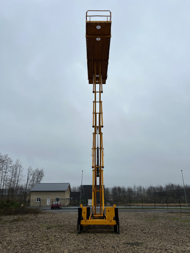 Škarasta podizna platforma HAULOTTE H15SXL: slika Škarasta podizna platforma HAULOTTE H15SXL