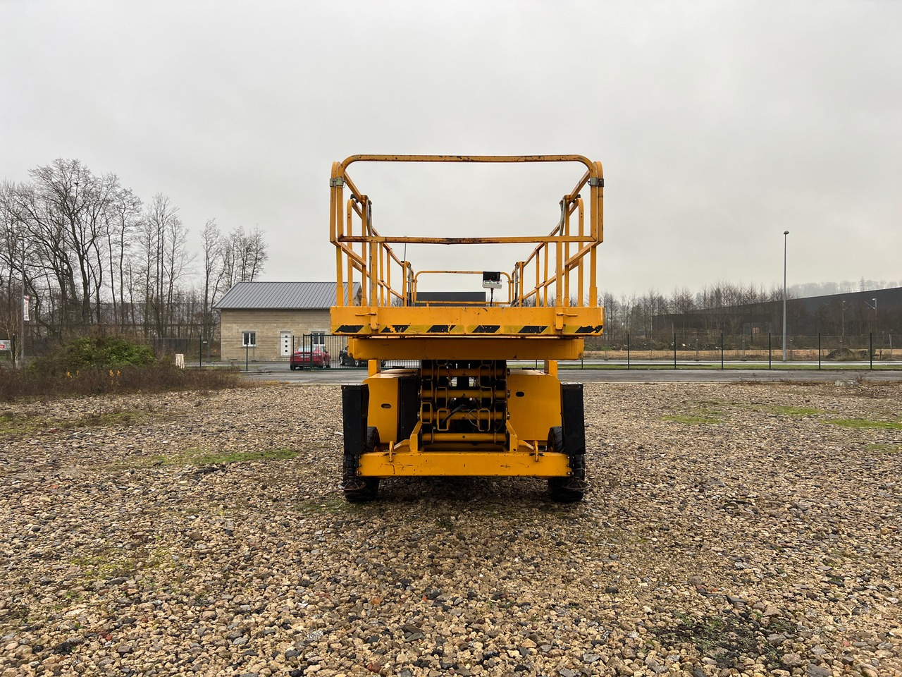 Škarasta podizna platforma HAULOTTE H15SXL: slika Škarasta podizna platforma HAULOTTE H15SXL