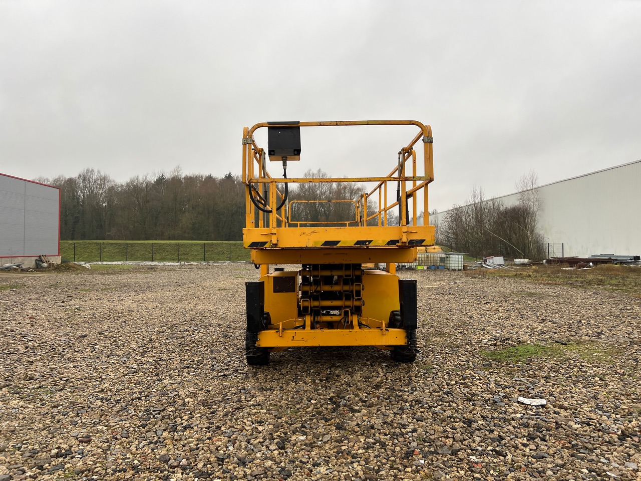 Škarasta podizna platforma HAULOTTE H15SXL: slika Škarasta podizna platforma HAULOTTE H15SXL