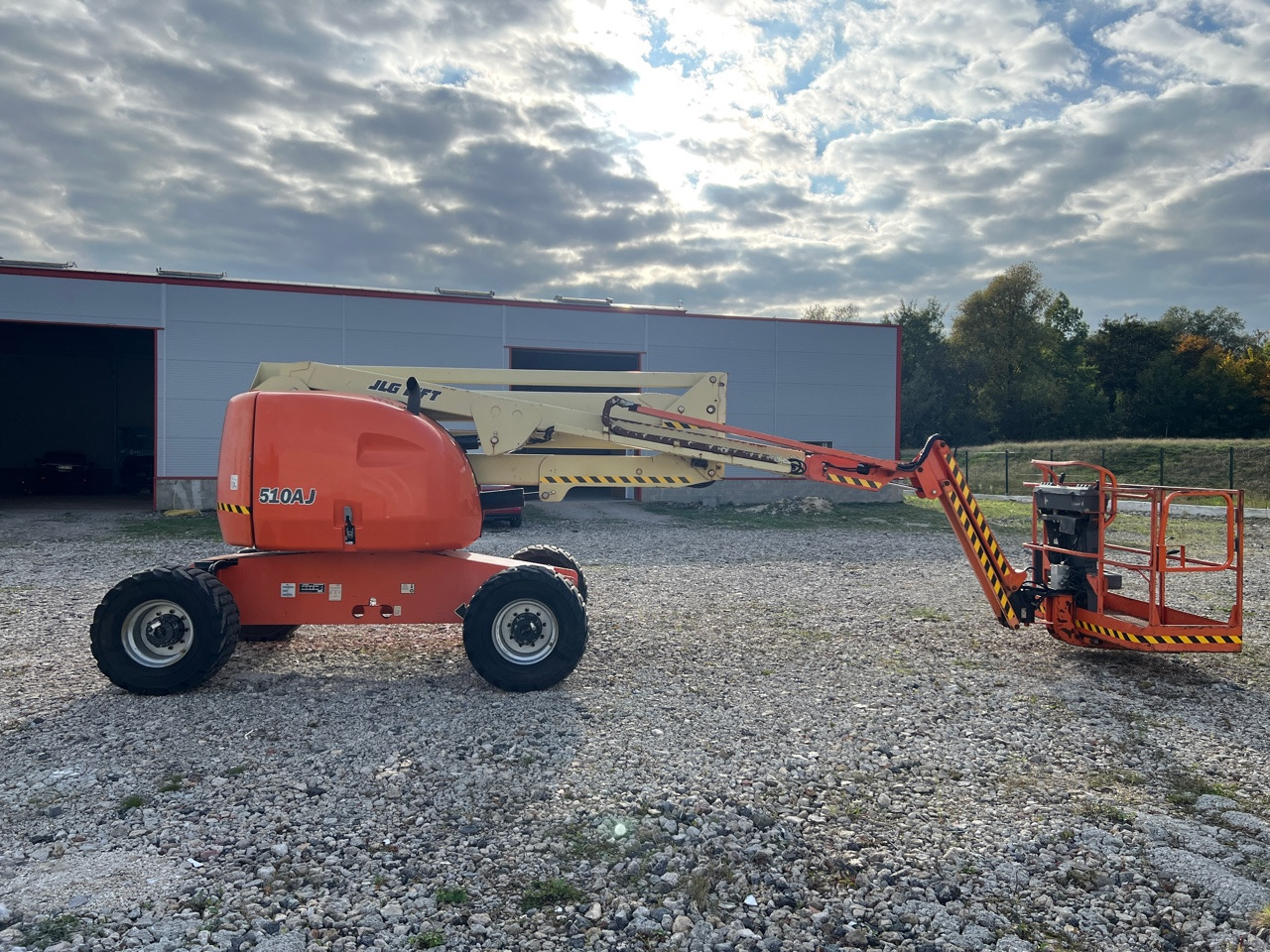 JLG 510 AJ - Zglobni krak: slika JLG 510 AJ - Zglobni krak JLG 510 AJ - Zglobni krak: slika JLG 510 AJ - Zglobni krak