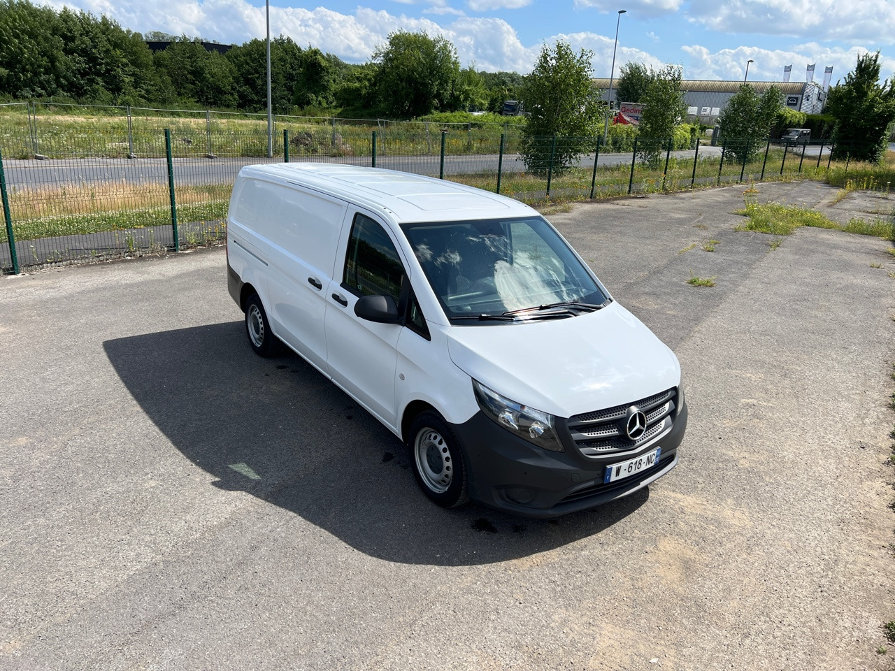 MERCEDES-BENZ VITO 109 Fourgon 1.6 BlueTEC Long Utilitaire - Furgon: slika MERCEDES-BENZ VITO 109 Fourgon 1.6 BlueTEC Long Utilitaire - Furgon MERCEDES-BENZ VITO 109 Fourgon 1.6 BlueTEC Long Utilitaire - Furgon: slika MERCEDES-BENZ VITO 109 Fourgon 1.6 BlueTEC Long Utilitaire - Furgon