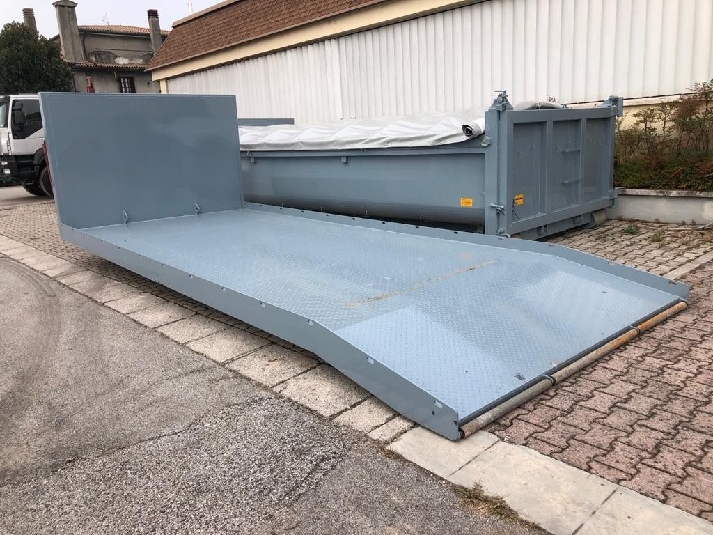 CONTAINER A PIANALE NUOVO SENZA SPONDE - Rolo kontejner: slika CONTAINER A PIANALE NUOVO SENZA SPONDE - Rolo kontejner CONTAINER A PIANALE NUOVO SENZA SPONDE - Rolo kontejner: slika CONTAINER A PIANALE NUOVO SENZA SPONDE - Rolo kontejner