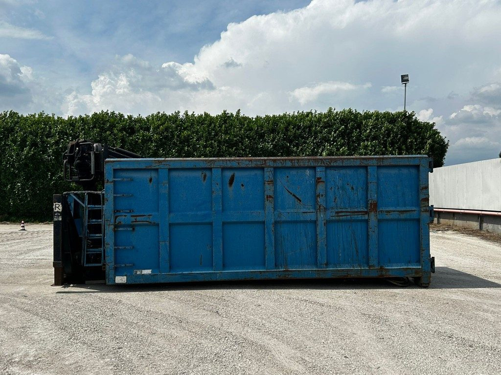 CONTAINER SCARRABILE USATO A CIELO APERTO CON GRU - Rolo kontejner: slika CONTAINER SCARRABILE USATO A CIELO APERTO CON GRU - Rolo kontejner CONTAINER SCARRABILE USATO A CIELO APERTO CON GRU - Rolo kontejner: slika CONTAINER SCARRABILE USATO A CIELO APERTO CON GRU - Rolo kontejner