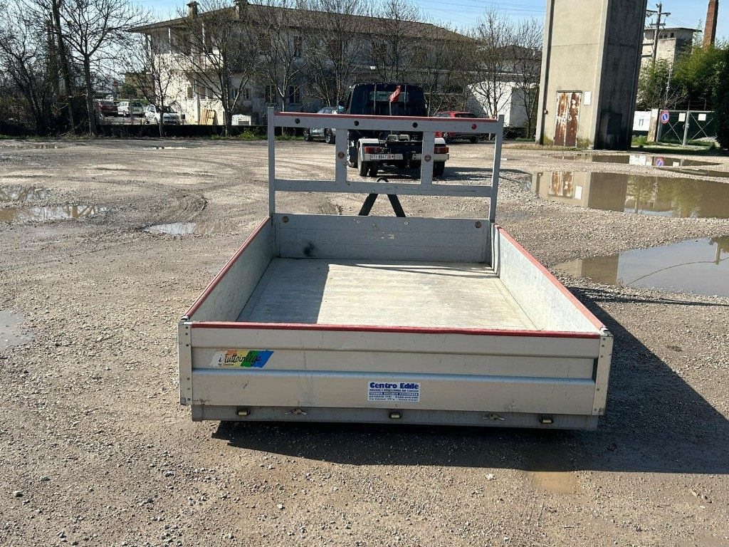 CONTAINER USATO SCARRABILE A PIANALE - Rolo kontejner: slika CONTAINER USATO SCARRABILE A PIANALE - Rolo kontejner CONTAINER USATO SCARRABILE A PIANALE - Rolo kontejner: slika CONTAINER USATO SCARRABILE A PIANALE - Rolo kontejner