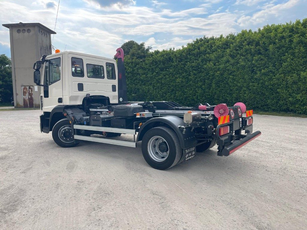 IVECO EUROCARGO 120E22 SCARRABILE - Kamion s kukastom dizalicom: slika IVECO EUROCARGO 120E22 SCARRABILE - Kamion s kukastom dizalicom IVECO EUROCARGO 120E22 SCARRABILE - Kamion s kukastom dizalicom: slika IVECO EUROCARGO 120E22 SCARRABILE - Kamion s kukastom dizalicom